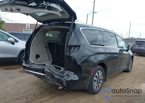 2023 Chrysler Pacifica Hybrid Touring L z USA, uszkodzony, nr VIN 2C4RC1L70PR541580